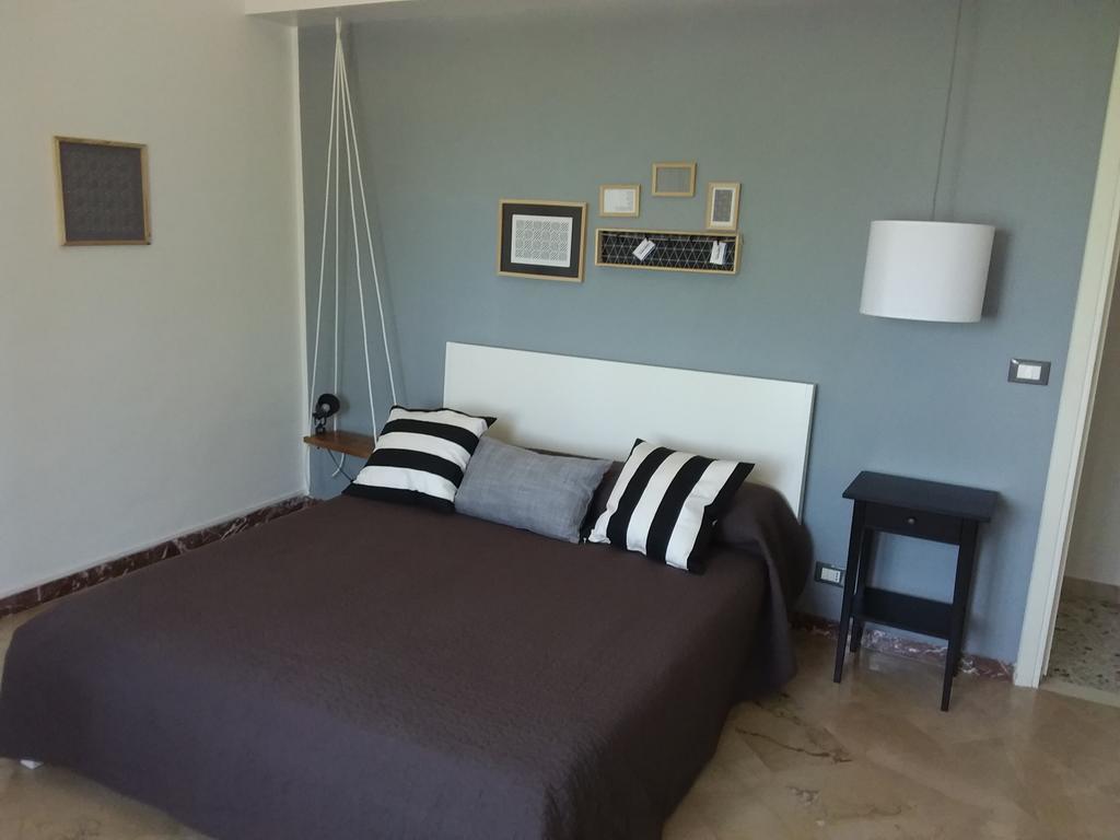 マルサラ Porta Nuova Bed & Breakfast エクステリア 写真