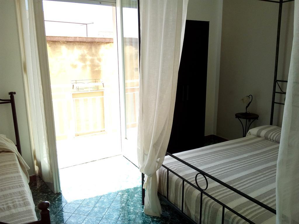 マルサラ Porta Nuova Bed & Breakfast エクステリア 写真